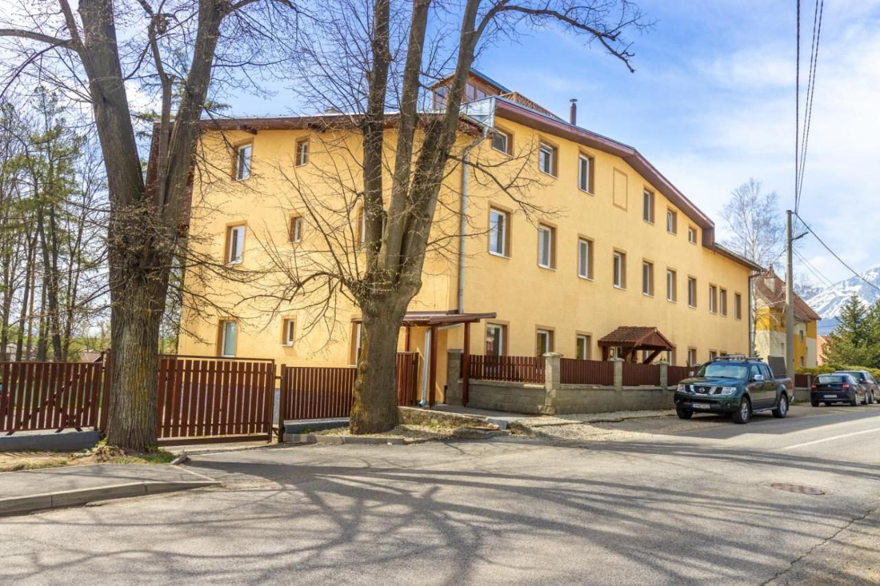 Apartmán Theo Veľký Slavkov Esterno foto