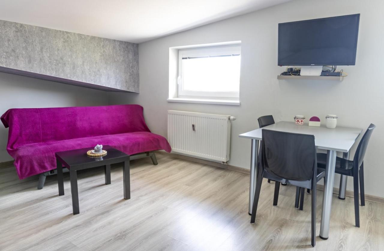 Apartmán Theo Veľký Slavkov Esterno foto
