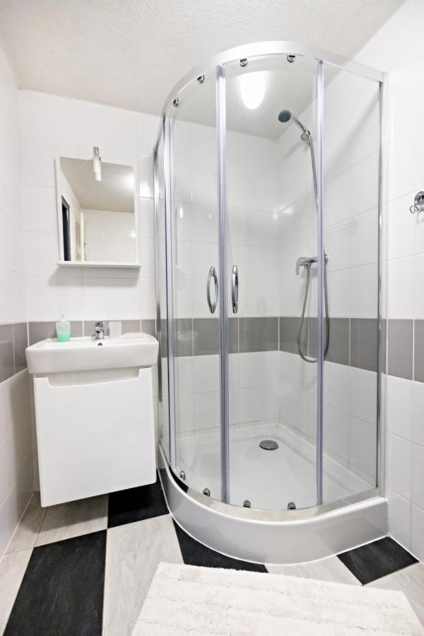 Apartmán Theo Veľký Slavkov Esterno foto